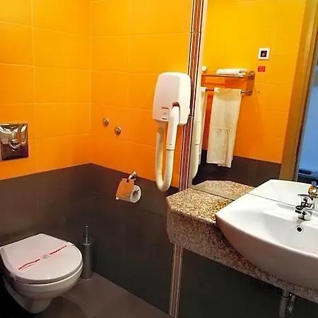 Hotel Briz - Section B