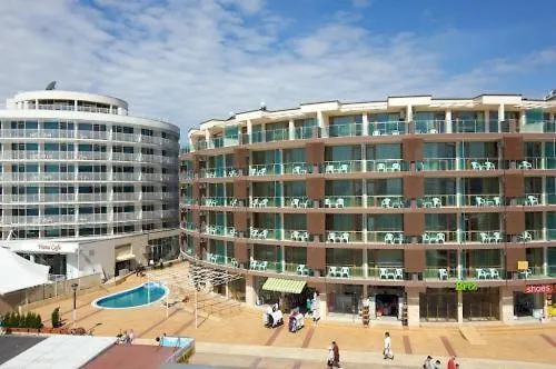 Briz - Section B Hotel