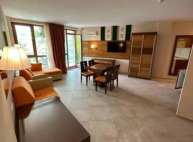 Briz - Section B Отель Солнечный берег