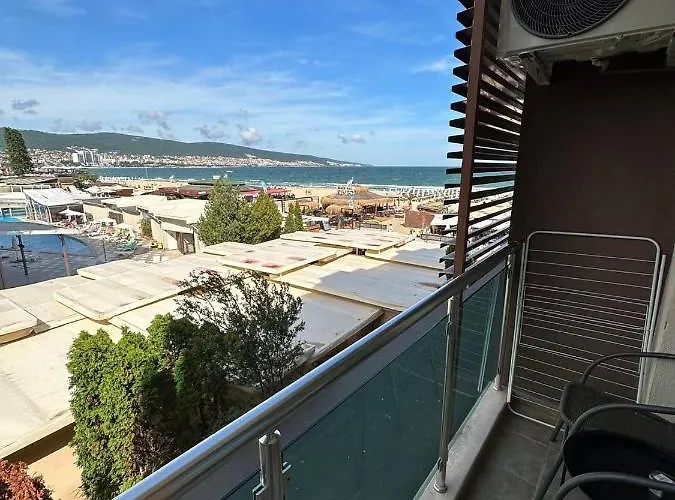 Hotel Briz - Section B