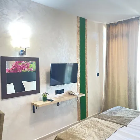 Briz - Section B 阳光海滩