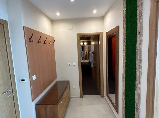 Briz - Section B Hotel 3*